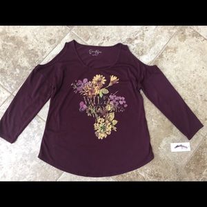 Jessica Simpson open shoulder top